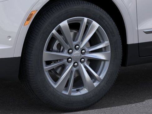 New 2026 Cadillac XT5 Premium Luxury w/ Driver Assist Package FWD image 9