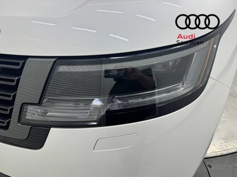 Used 2023 Land Rover Range Rover SE AWD/4WD image 5