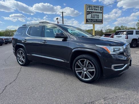 Used 2017 GMC Acadia Denali w/ Technology Package AWD/4WD image 2