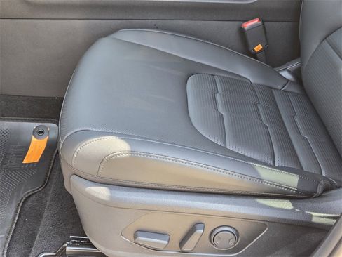 New 2026 Kia Sportage SX image 17