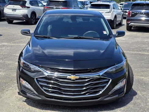 Used 2021 Chevrolet Malibu LT FWD image 3