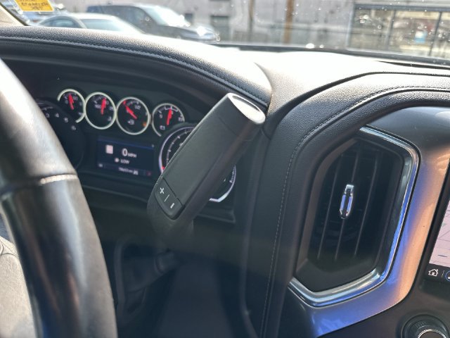 Certified 2022 Chevrolet Silverado 1500 LTZ w/ LTZ Premium Package AWD/4WD image 25