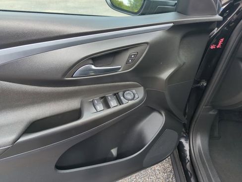 Used 2025 Buick Envista Preferred FWD image 18