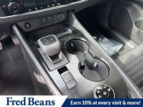 New 2026 Nissan Rogue SV image 17