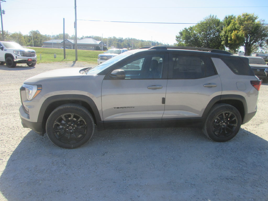 New 2027 GMC Terrain Elevation w/ Black Edition FWD image 7