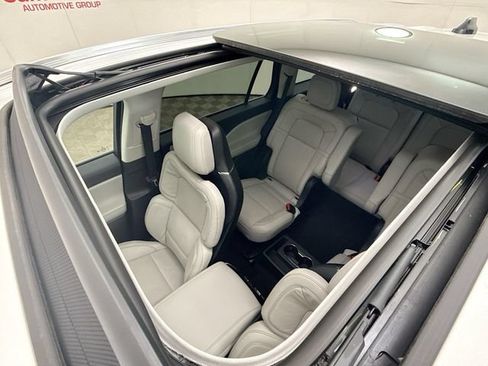 Used 2025 Lincoln Aviator Reserve w/ Equipment Group 201A AWD/4WD image 23