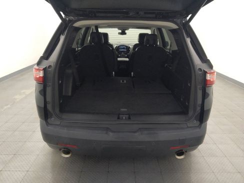 Used 2018 Chevrolet Traverse LT w/ LPO, Floor Liner Package FWD image 29