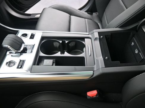 New 2024 Jaguar XF R-Dynamic SE image 26