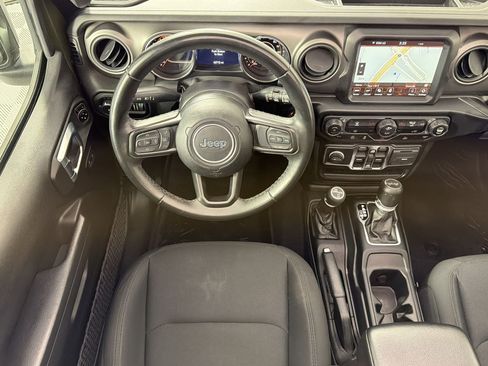 Used 2022 Jeep Wrangler Unlimited Willys image 27