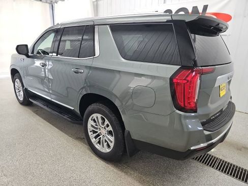 Used 2024 GMC Yukon SLT w/ Max Trailering Package image 9