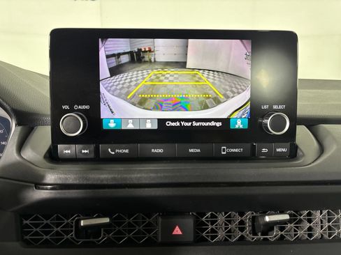 Used 2025 Honda Accord SE image 18