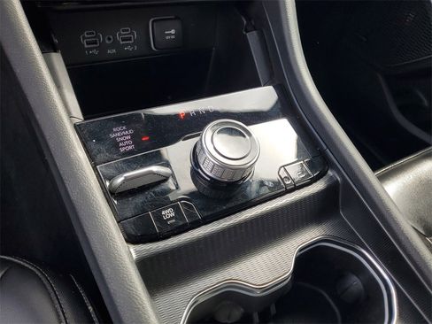 Used 2024 Jeep Grand Cherokee Limited 4xe image 25