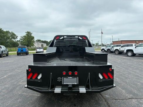 Used 2026 Ford F350 Lariat AWD/4WD image 4