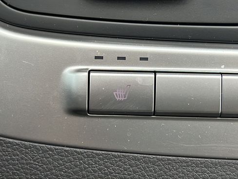 New 2026 Kia Carnival FWD image 20