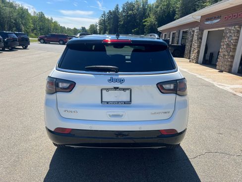 Used 2023 Jeep Compass Limited w/ Elite Group AWD/4WD image 6