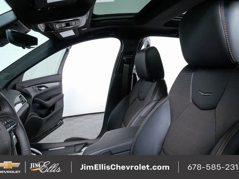 Used 2026 Cadillac CT5 V w/ Technology Package image 6