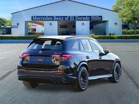 New 2025 Mercedes-Benz GLC 43 AMG 4MATIC image 4