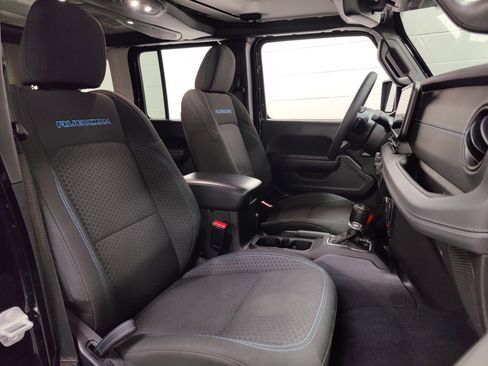 Used 2024 Jeep Wrangler Unlimited Rubicon 4xe w/ Technology Group image 6