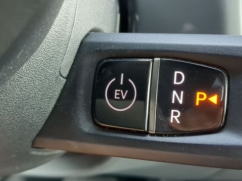 Certified 2024 Kia EV9 Land AWD/4WD image 18