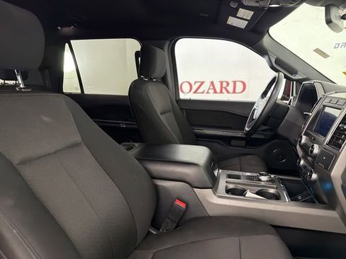 Used 2020 Ford Expedition Max XLT w/ Cargo Package RWD image 16