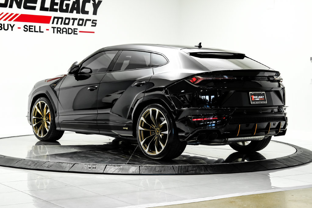 Used 2024 Lamborghini Urus S AWD/4WD image 12
