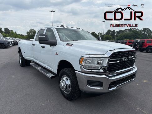 Used 2023 RAM 3500 Tradesman w/ Safety Group AWD/4WD image 1