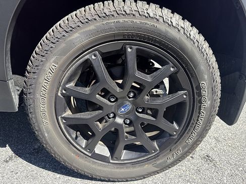 Certified 2025 Subaru Crosstrek 2.5i Wilderness AWD/4WD image 33