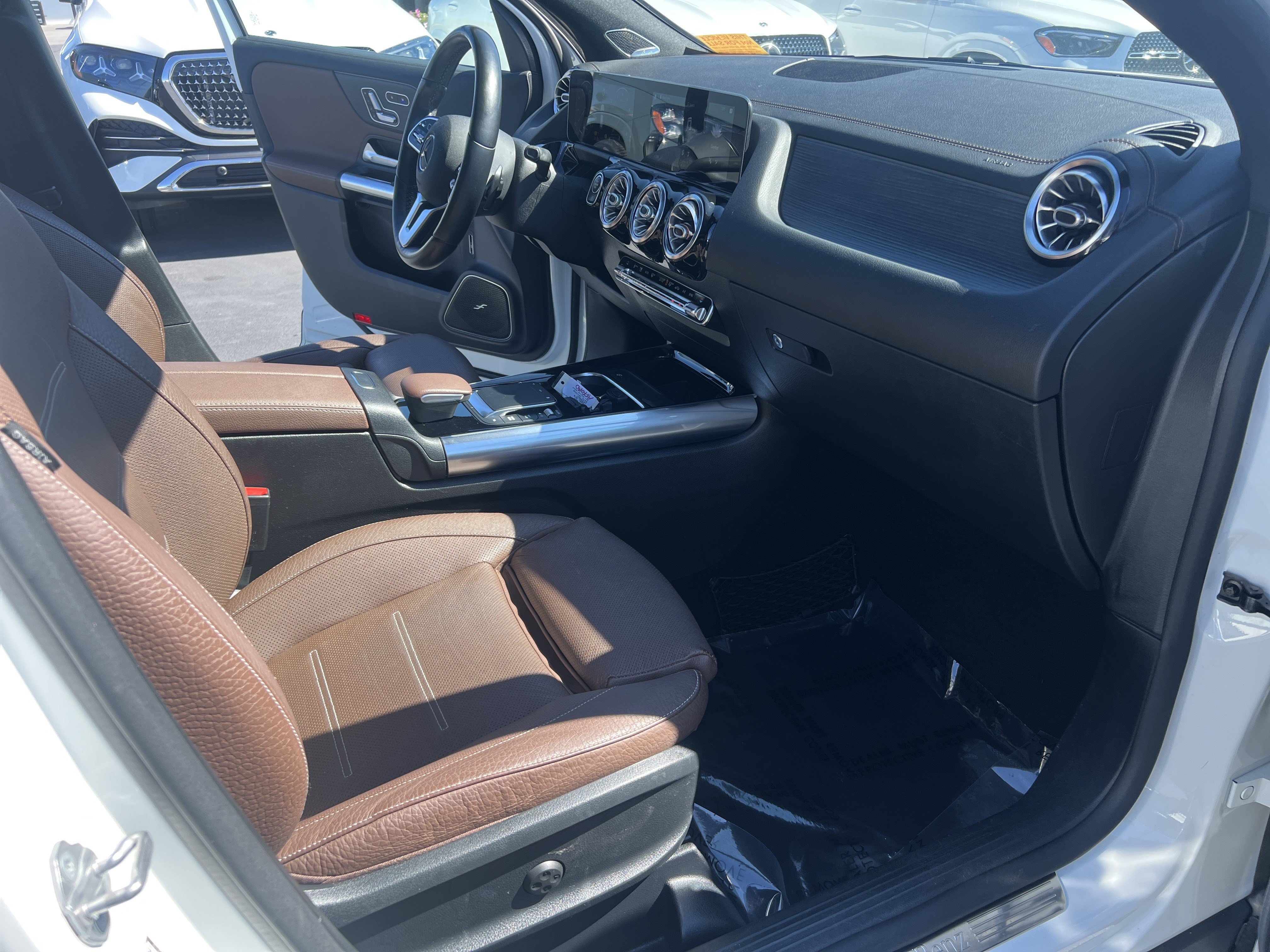 Certified 2021 Mercedes-Benz GLA 250 4MATIC image 35