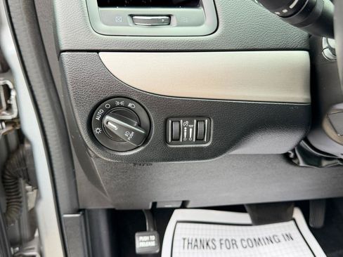 Used 2020 Dodge Grand Caravan GT FWD image 17