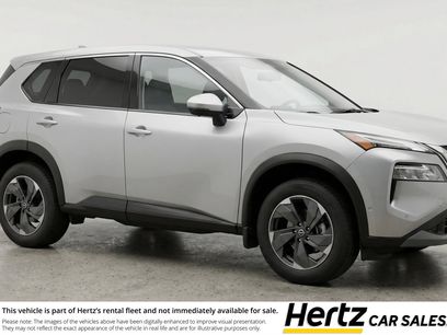 Used 2025 Nissan Rogue SV