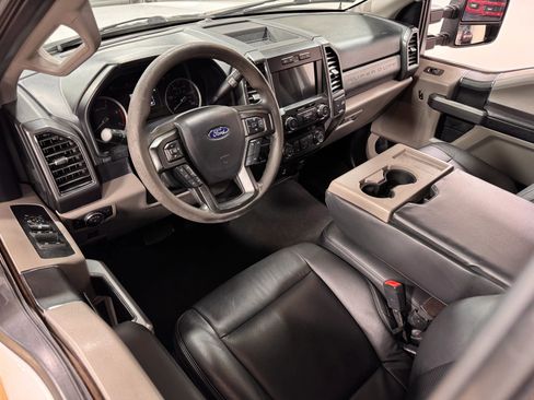 Used 2021 Ford F250 XLT w/ XLT Value Package image 14