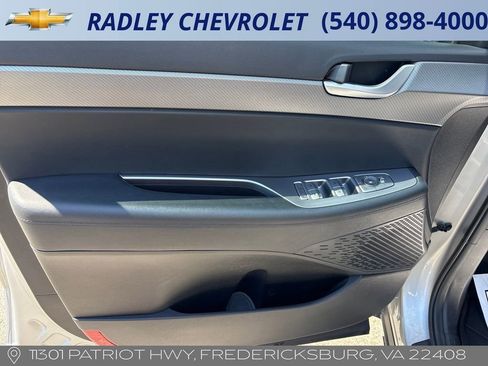 Used 2024 Hyundai Palisade SEL AWD/4WD image 5