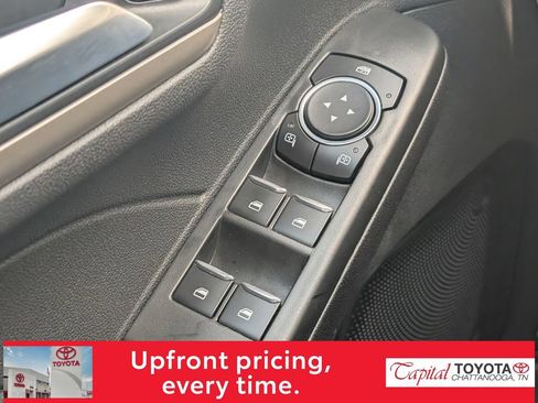 Used 2022 Ford Escape SEL FWD image 26