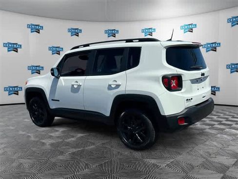 Certified 2023 Jeep Renegade Altitude w/ Sun/Sound Group image 4