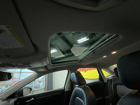 Used 2019 Volkswagen Jetta SEL Premium FWD image 14