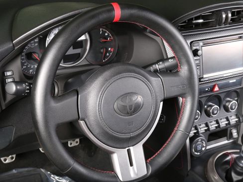 Used 2015 Scion FR-S Release Series 1.0 image 4