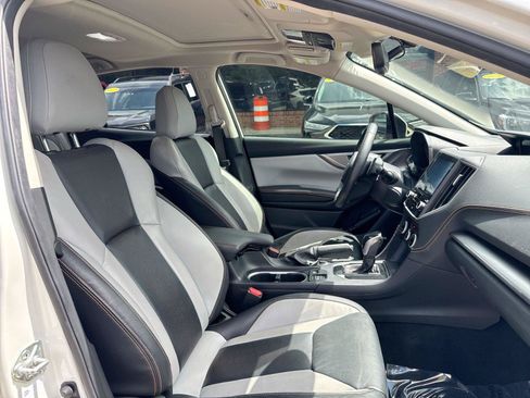 Used 2023 Subaru Crosstrek 2.5i Limited AWD/4WD image 18