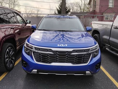 Used 2024 Kia Seltos S image 12