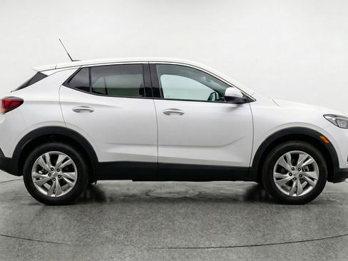 Used 2025 Buick Encore GX Preferred FWD image 11