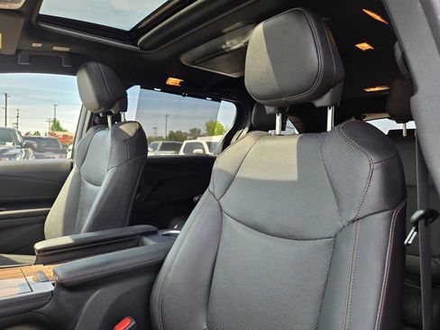 Certified 2025 Toyota Sienna Platinum AWD/4WD image 24