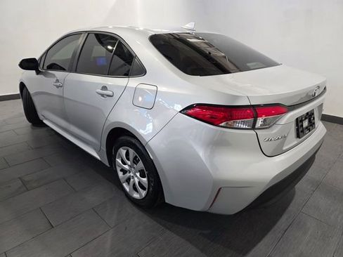 Used 2024 Toyota Corolla LE FWD image 3