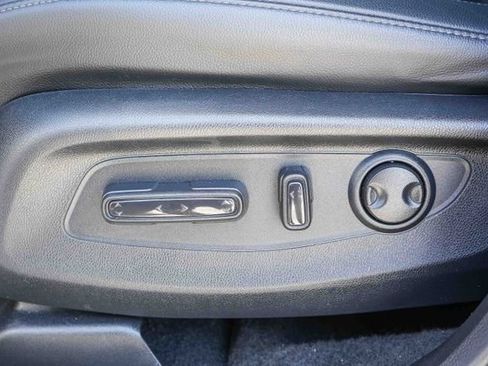 Used 2025 Honda CR-V EX-L image 23