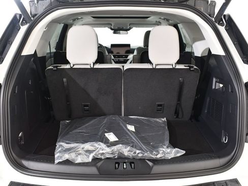 New 2026 Ford Explorer Active w/ Active Comfort Package AWD/4WD image 21