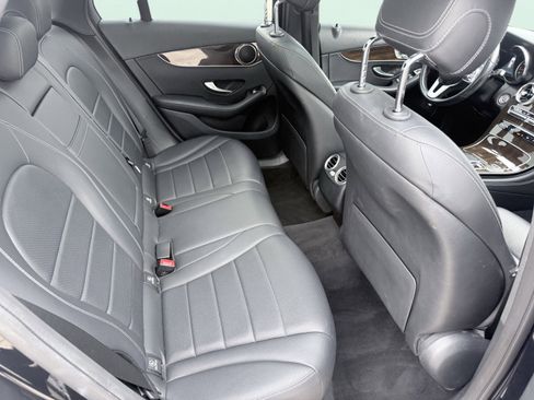 Used 2020 Mercedes-Benz GLC 300 GLC 300 image 44