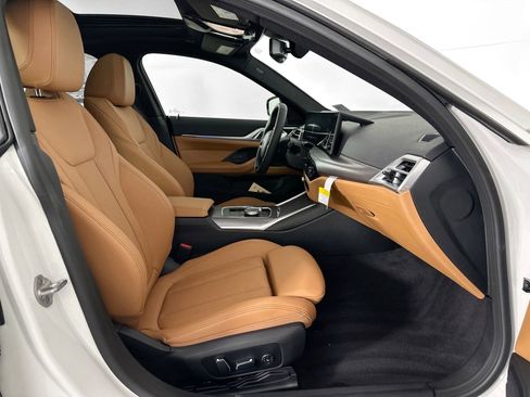 Certified 2025 BMW i4 xDrive40i w/ Parking Assistance Package image 21