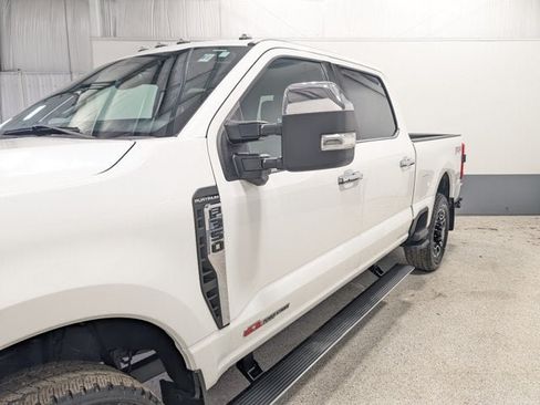Used 2023 Ford F350 Platinum w/ FX4 Off-Road Package AWD/4WD image 7