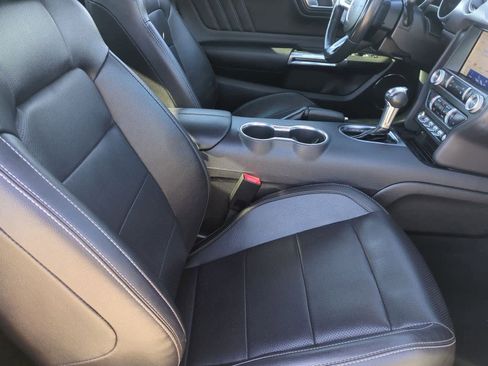 Used 2023 Ford Mustang Premium image 18