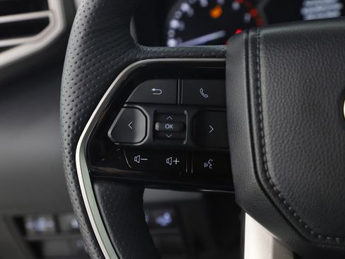 Used 2022 Toyota Tundra Limited image 30