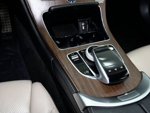 Used 2019 Mercedes-Benz C 300 4MATIC Sedan w/ Multimedia Package image 21