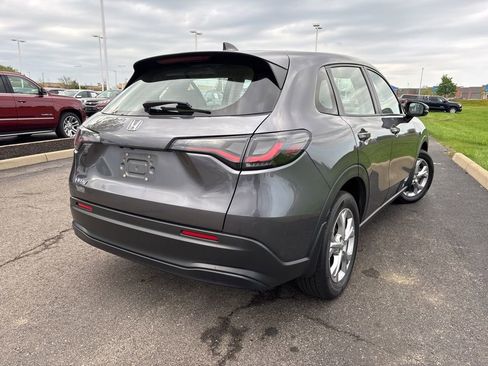 Used 2024 Honda HR-V LX image 10